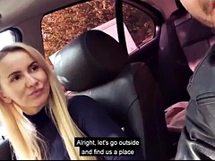 Blonde slut in car blowjob and outdoor sex in pussy